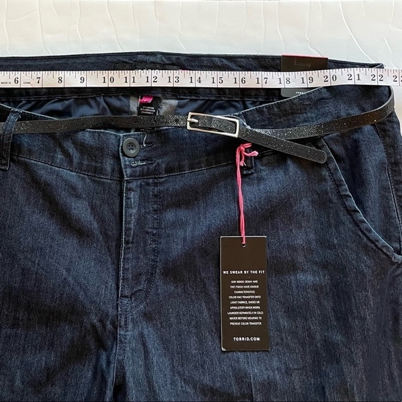 Torrid Jeans Glitter Belt Denim Bootcut Jeans Stretch Relaxed Plus Size 24R - Picture 14 of 16